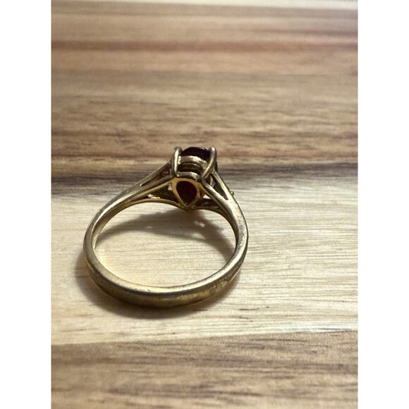 VTG Avon‎ Goldtone Garnet Costume Fashion Ruby Red Color Ring Size 7 - Picture 4 of 9